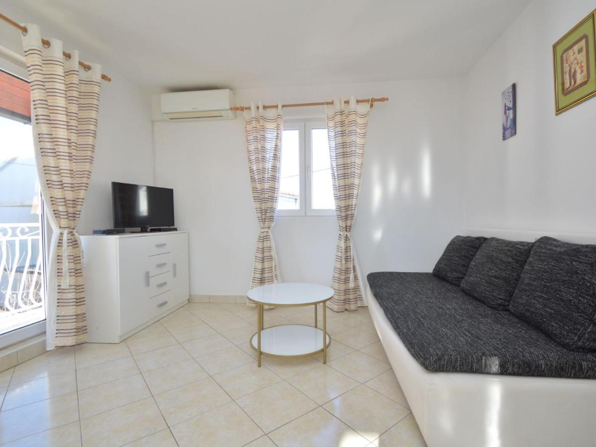 Apartment Ena By Interhome Brodarica  Exterior foto